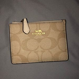 Authentic Coach keychain wallet!